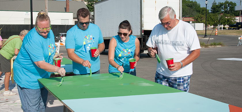 2017 Franklin mural painting volunteers