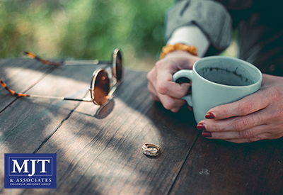 Image for Divorce in Your 40s and Early 50s: The Financial Checklist Nobody Gives You