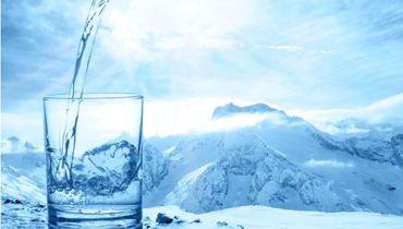 Image for HYDRATING IN THE WINTER IS IMPORTANT!