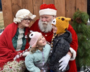 Soup, Sandwiches & Santa on the Farm Soup, Sandwiches & Santa on the Farm