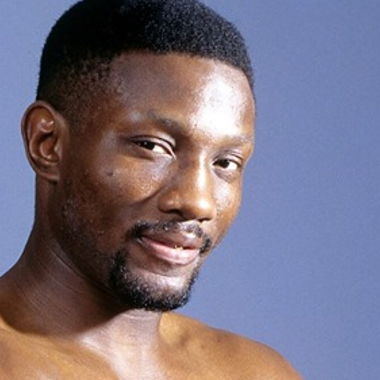 Image for Boxing great Pernell 'Sweet Pea' Whitaker dies after being hit by car