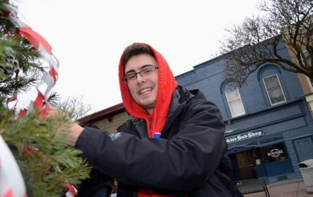 Image for Kappa Theta/SUNY Geneseo Helps Out With Near 50 Year Long Tradition
