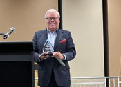 Sen. Alting receives Champion of Economic Opportunity Award