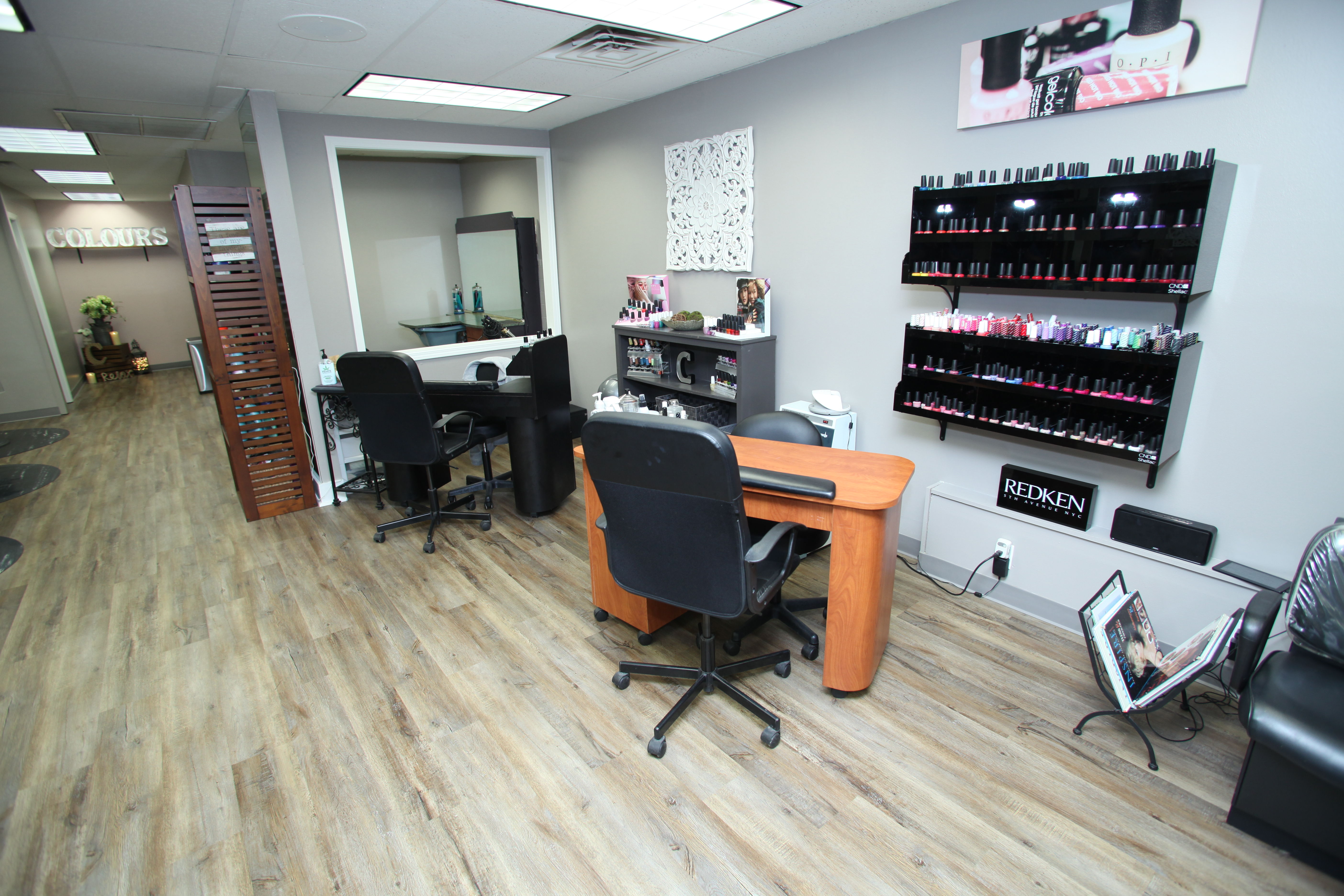 Salon &amp; Spa Photos