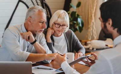 Older couple with advisor