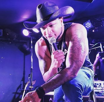 Seckond Chaynce at Mad Hatter