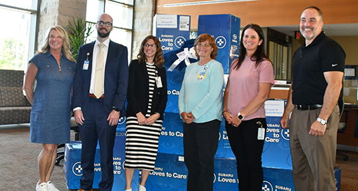 Image for Franciscan Health Cancer Center Indianapolis Receives Blankets from Dreyer & Reinbold Subaru