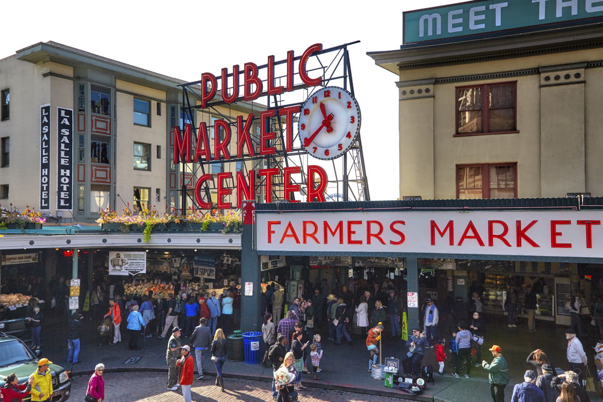 pike place market sign