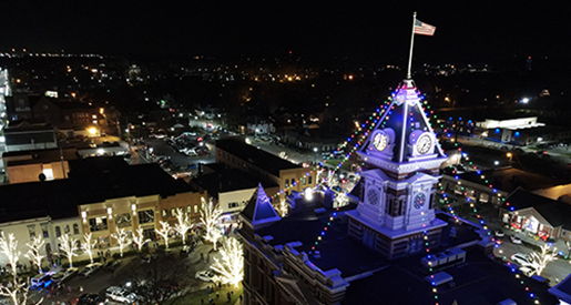 Image for Festival Country Awards Grants to Add to Holiday Lighting Wow Factor, Bring Concerts to Area