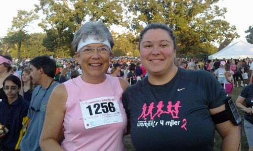 Caroline and her mother at the women's 4 miler race