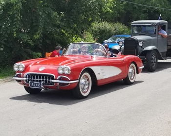 Peoga  Parade
