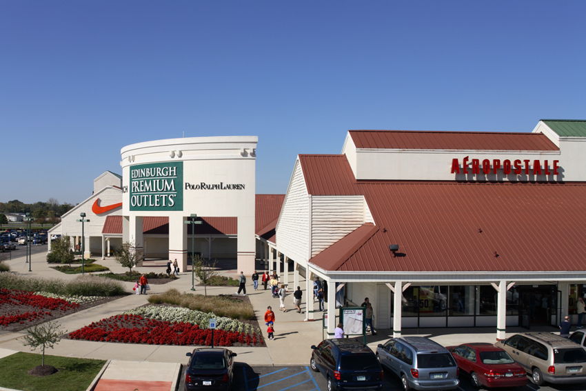 Indiana Premium Outlets