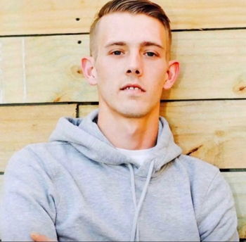 Andrew Conn at Mad Hatter Andrew Conn at Mad Hatter