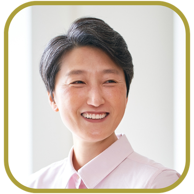 eunjuhoi woman with short black hair smiling