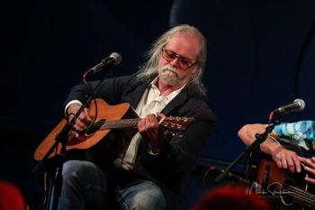 Richard’s Brick Oven presents Frank Dean & The Peterbilts Richard’s Brick Oven presents Frank Dean & The Peterbilts