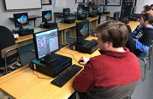 Image for High School Receives Computer Education Grant