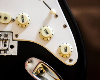 Live music at Cliff’s Bar