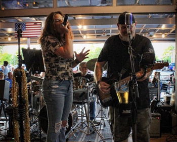 Pillow Fight Live at Draft Day