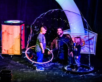 Circus Pop! The Giant Bubble Show