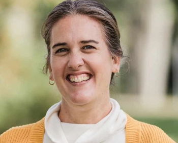 Author Event with Laurie Gilmore