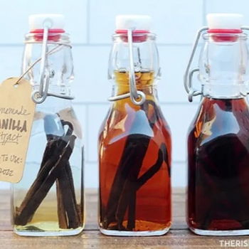 DIY Vanilla Extract and Sugar at Bella Rose